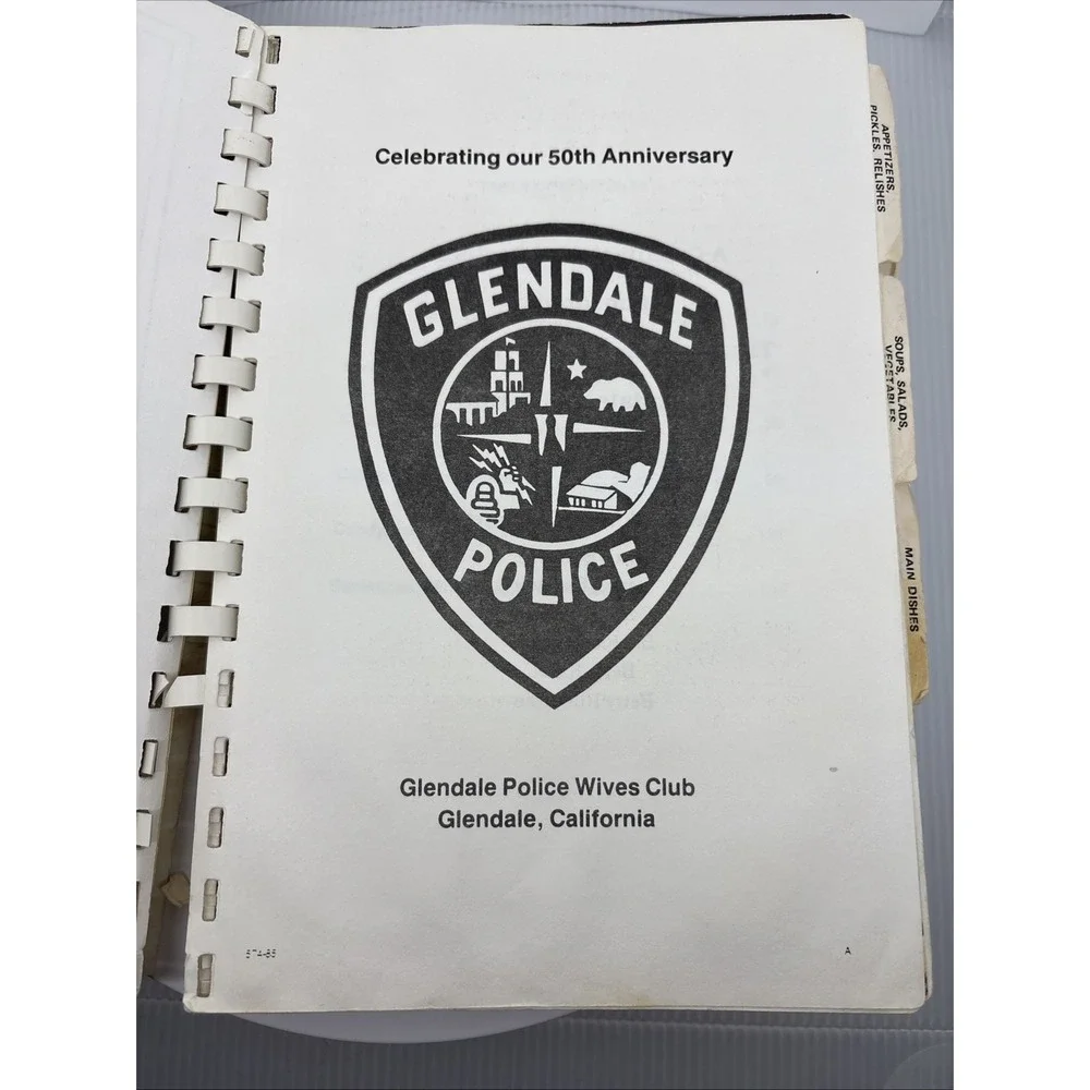 Cookbook Glendale Police Wives Club Glendale California 1985 50th‎ Anniversary
